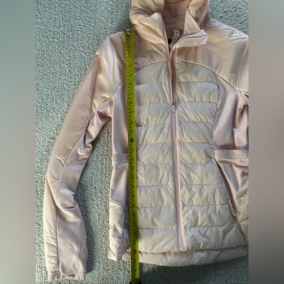 NWT Lululemon Down for it All Jacket - Picture 3 of 7